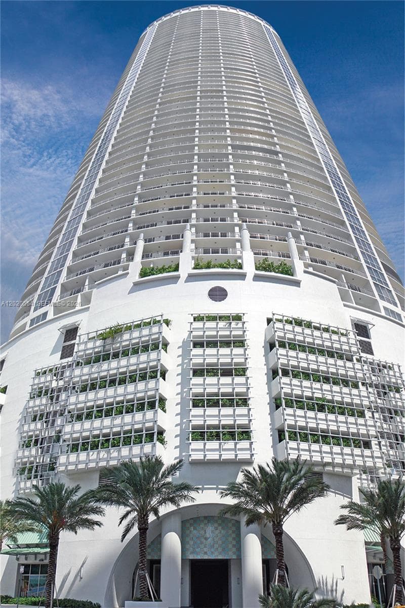 1750 N Bayshore Dr # 4901, Miami FL 33132 — 16