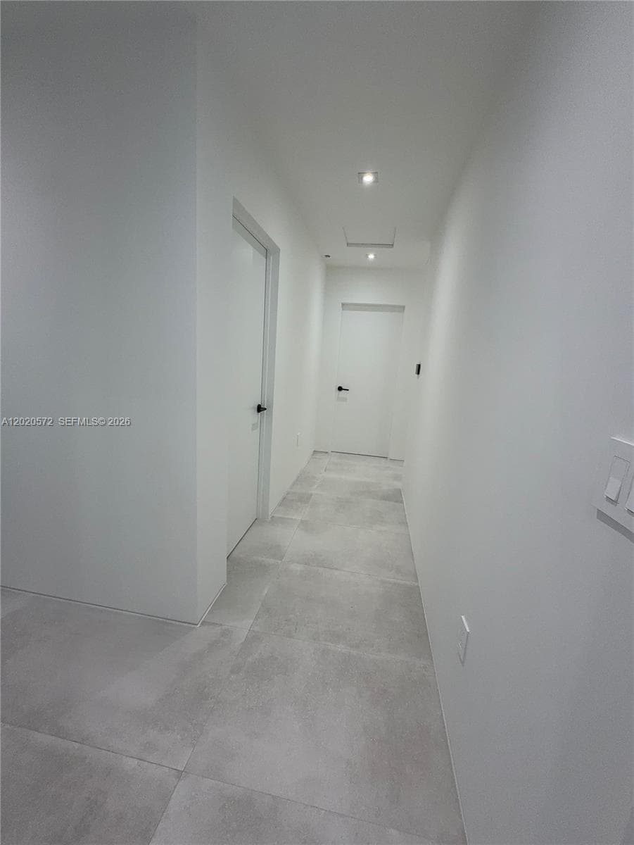 439 Hardee Rd, Coral Gables FL 33146 — 26