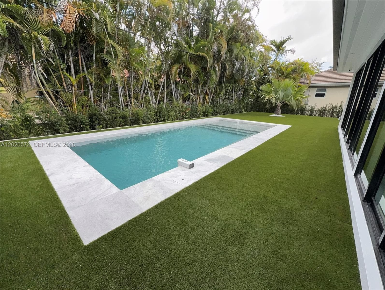 439 Hardee Rd, Coral Gables FL 33146 — 32
