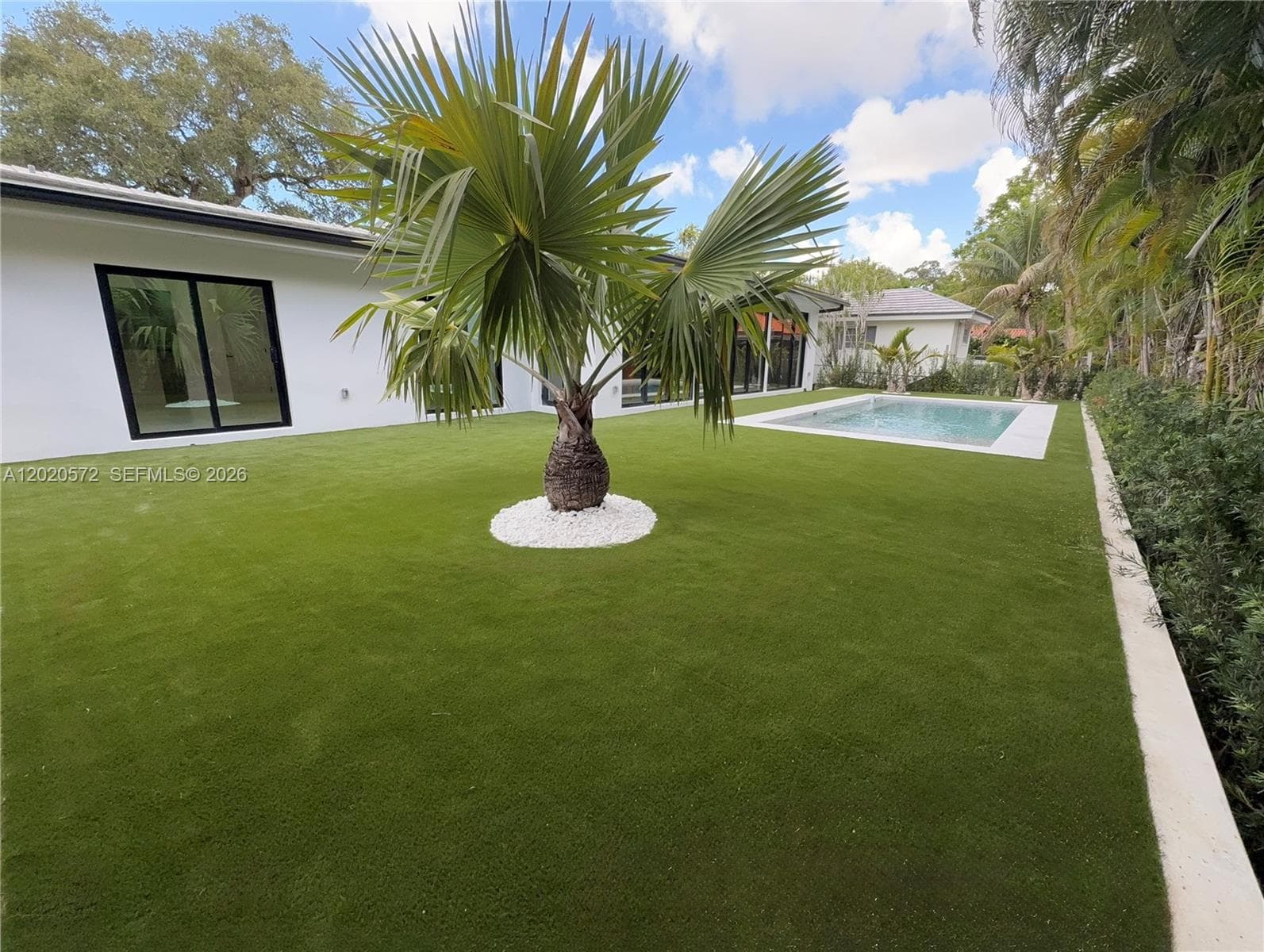 439 Hardee Rd, Coral Gables FL 33146 — 33