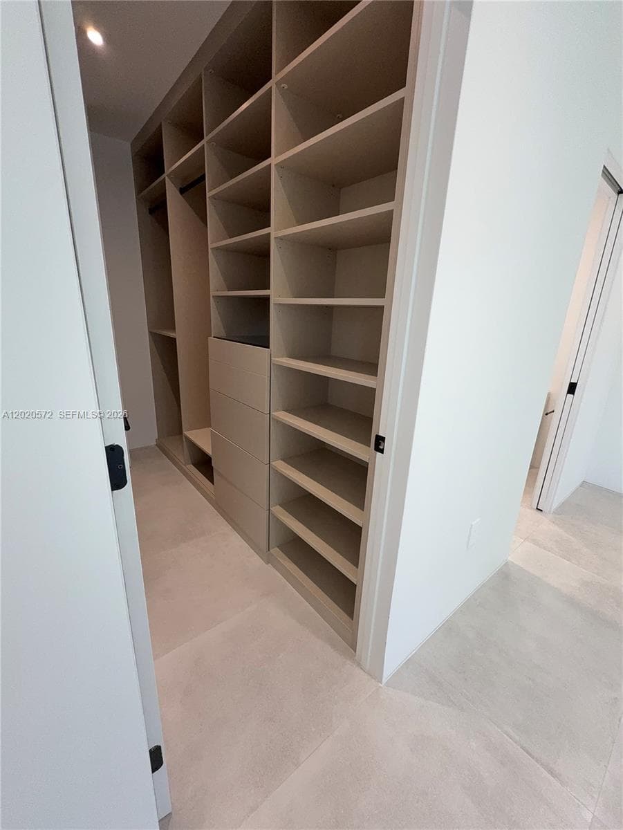 439 Hardee Rd, Coral Gables FL 33146 — 25