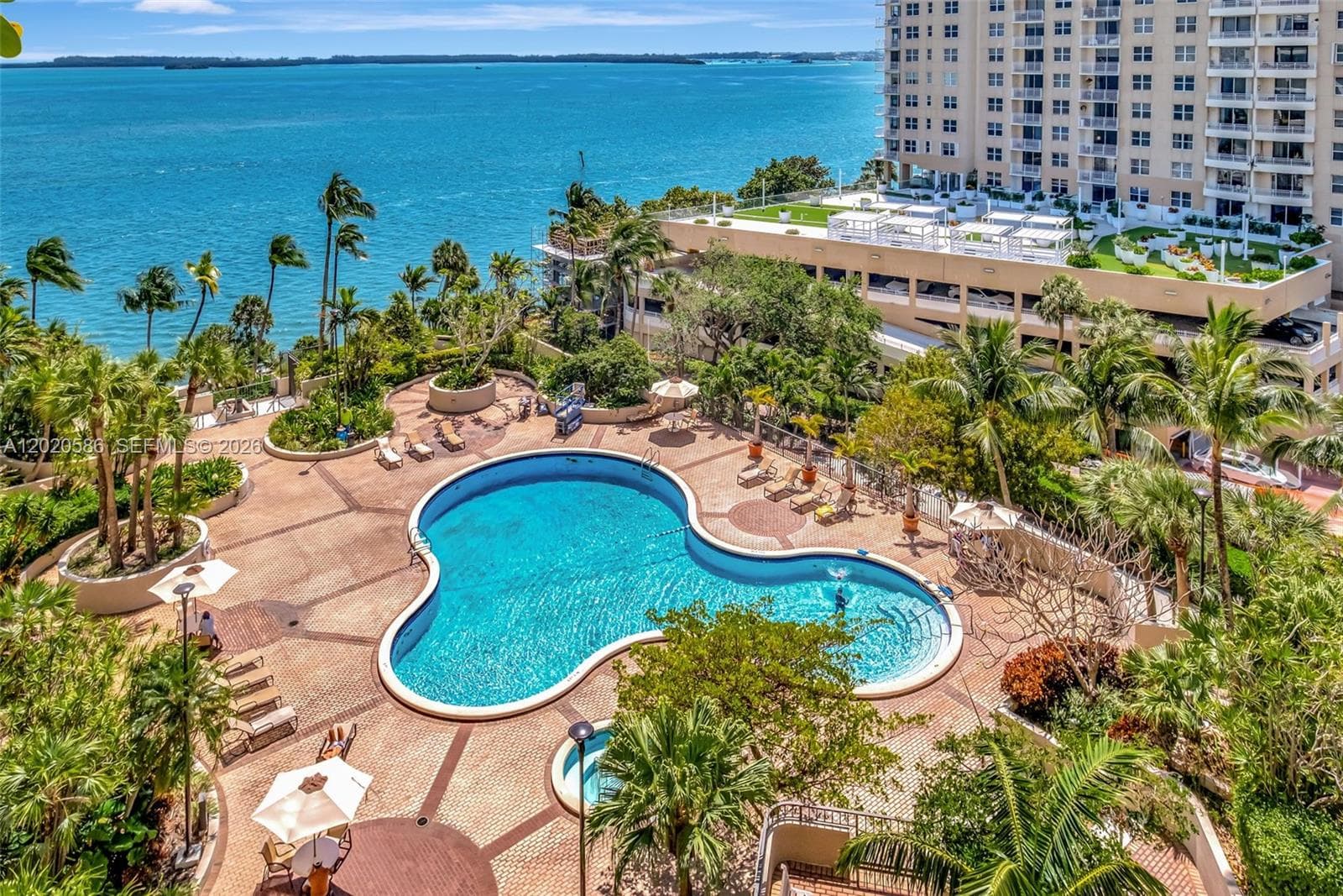 520 Brickell Key Dr # A914, Miami FL 33131 — 24