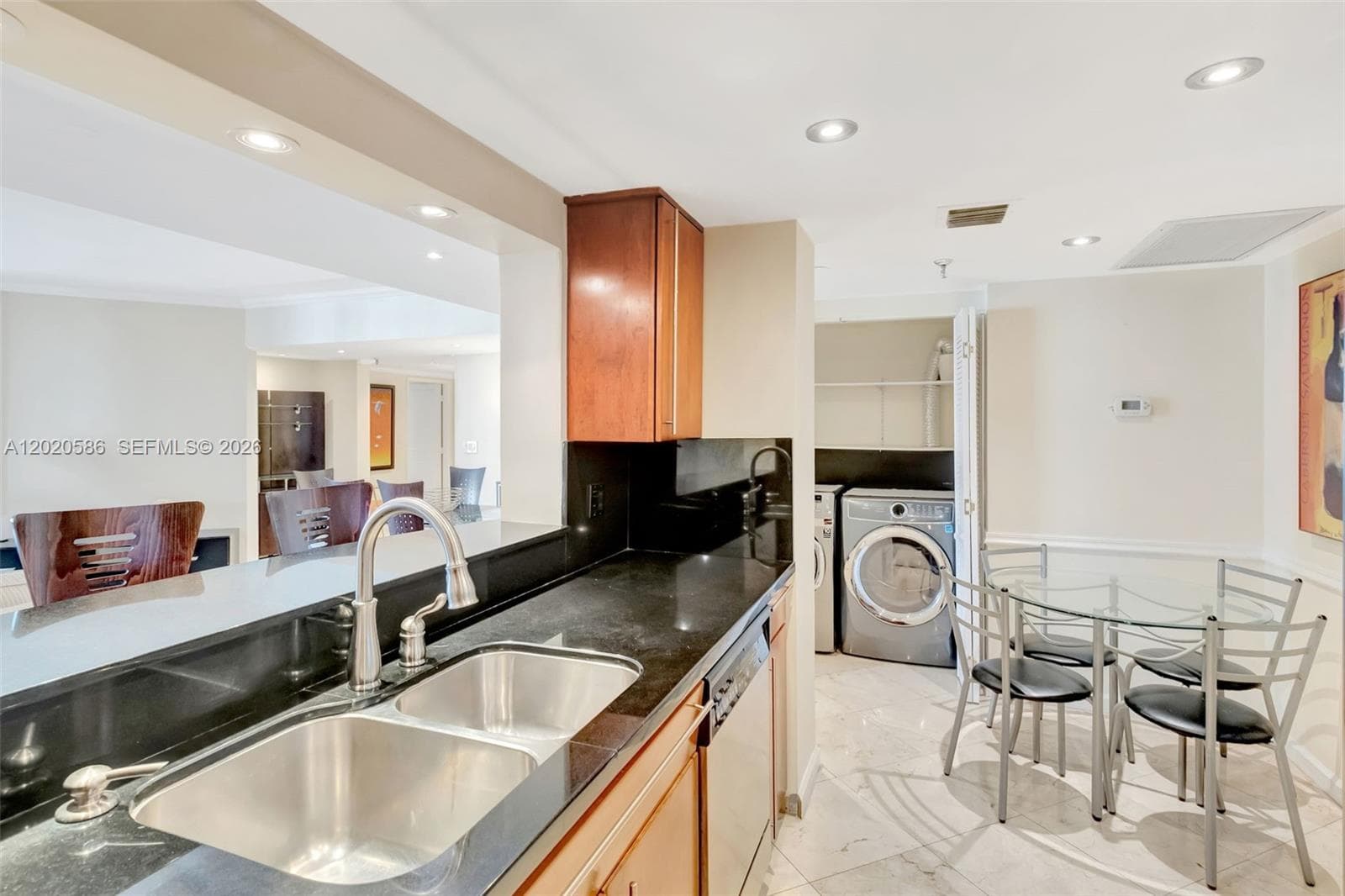 520 Brickell Key Dr # A914, Miami FL 33131 — 15