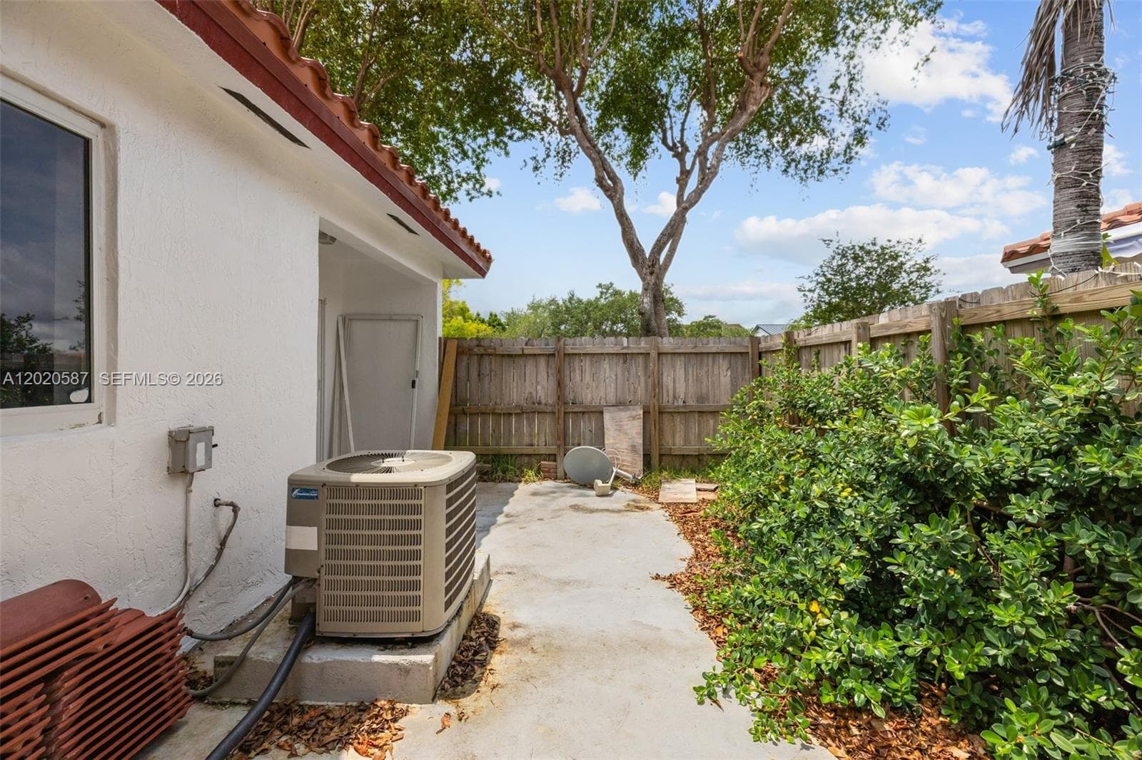 8423 SW 209th St, Cutler Bay FL 33189 — 24