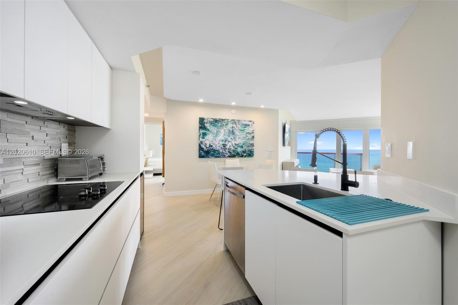 The Sterling Condo, Miami Beach, FL — 11