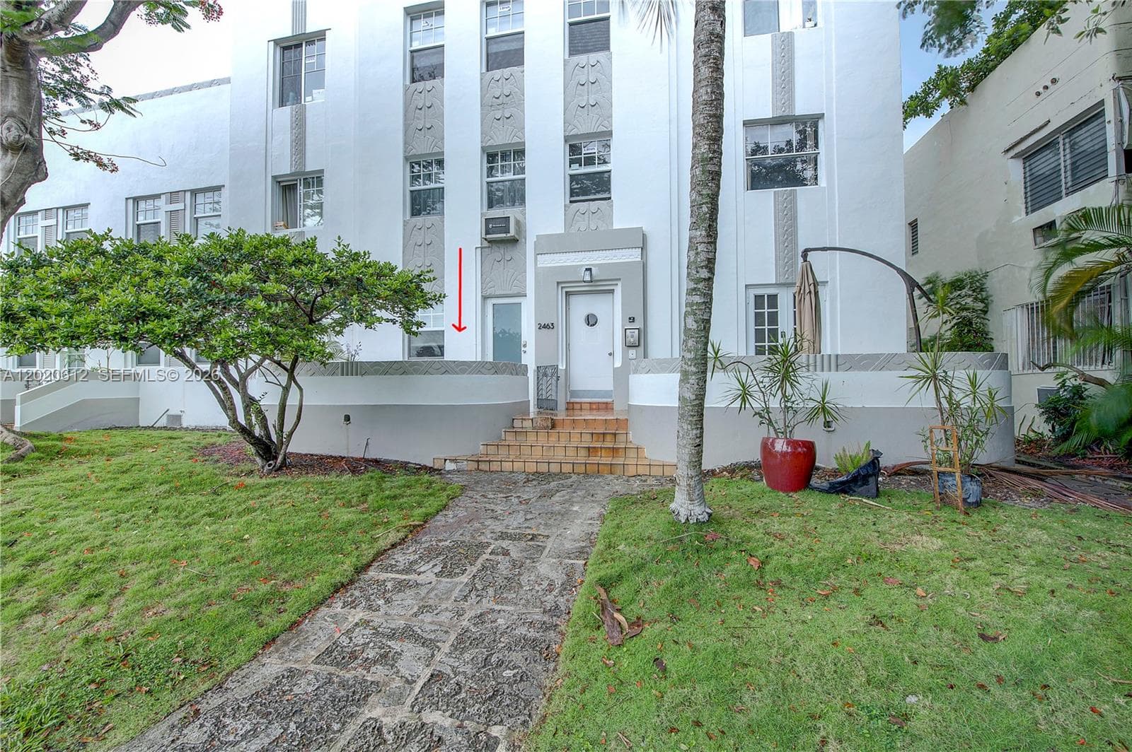 2463 Pine Tree Dr # 3, Miami Beach FL 33140 — 1