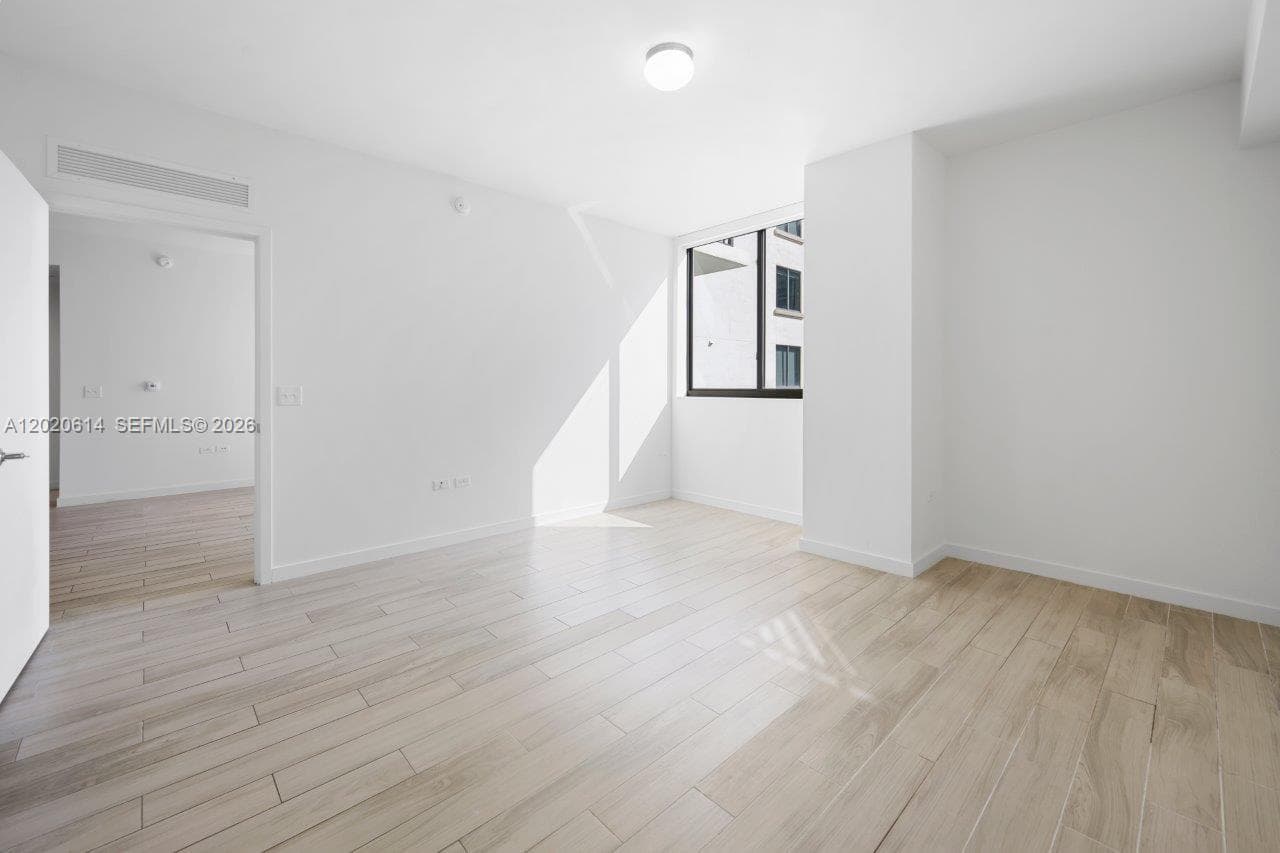 999 SW 1st Ave # 2911, Miami FL 33130 — 12