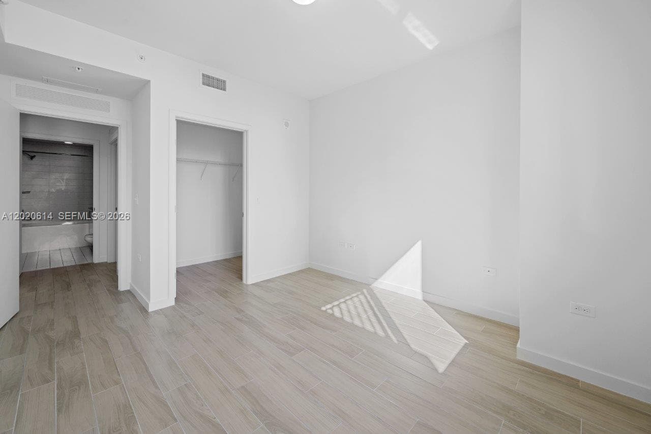 999 SW 1st Ave # 2911, Miami FL 33130 — 9
