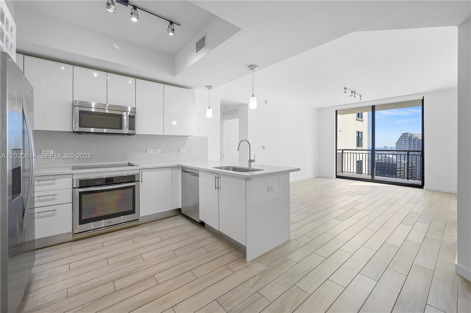 999 SW 1st Ave # 2911, Miami FL 33130 — 4