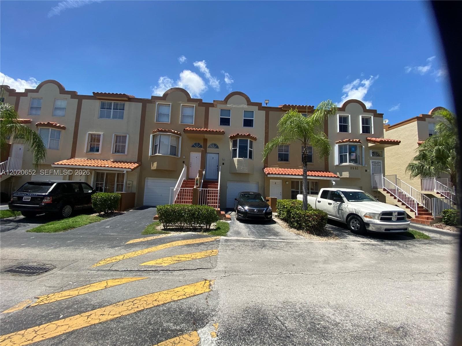 8661 NW 4th Ter # 903, Miami FL 33126 — 1