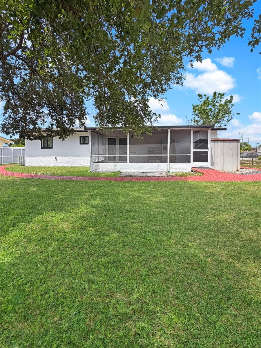 17311 NW 49th Ave, Miami Gardens FL 33055 — 9