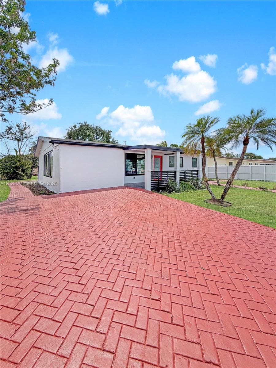 17311 NW 49th Ave, Miami Gardens FL 33055 — 8