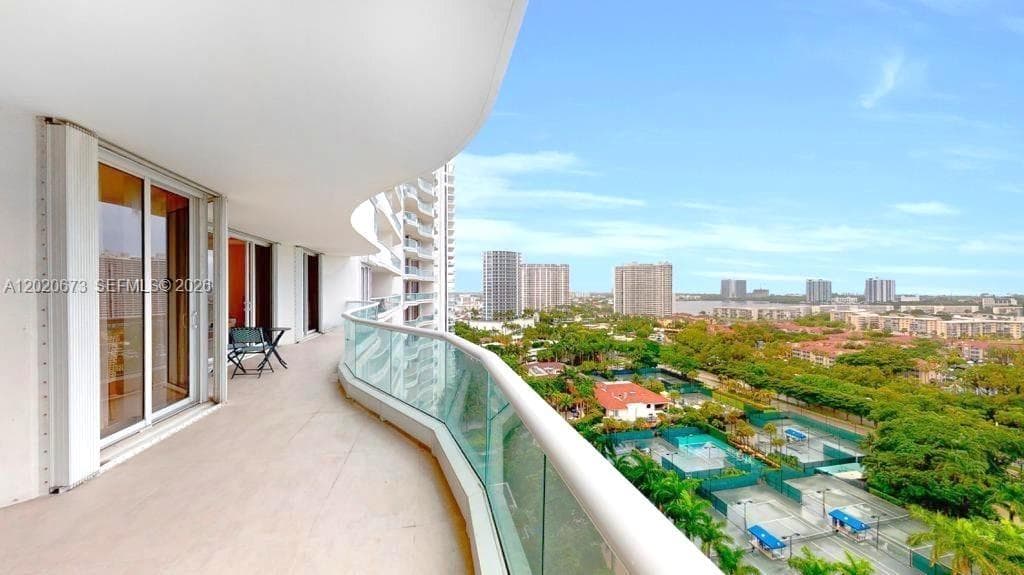 7000 Island Blvd # 1808, Aventura FL 33160 — 17