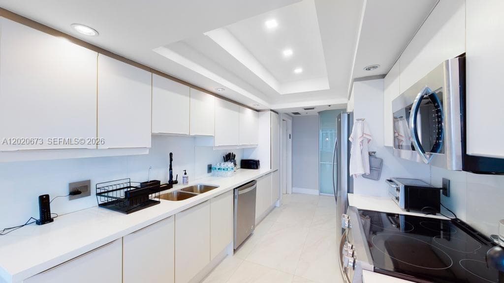 7000 Island Blvd # 1808, Aventura FL 33160 — 4
