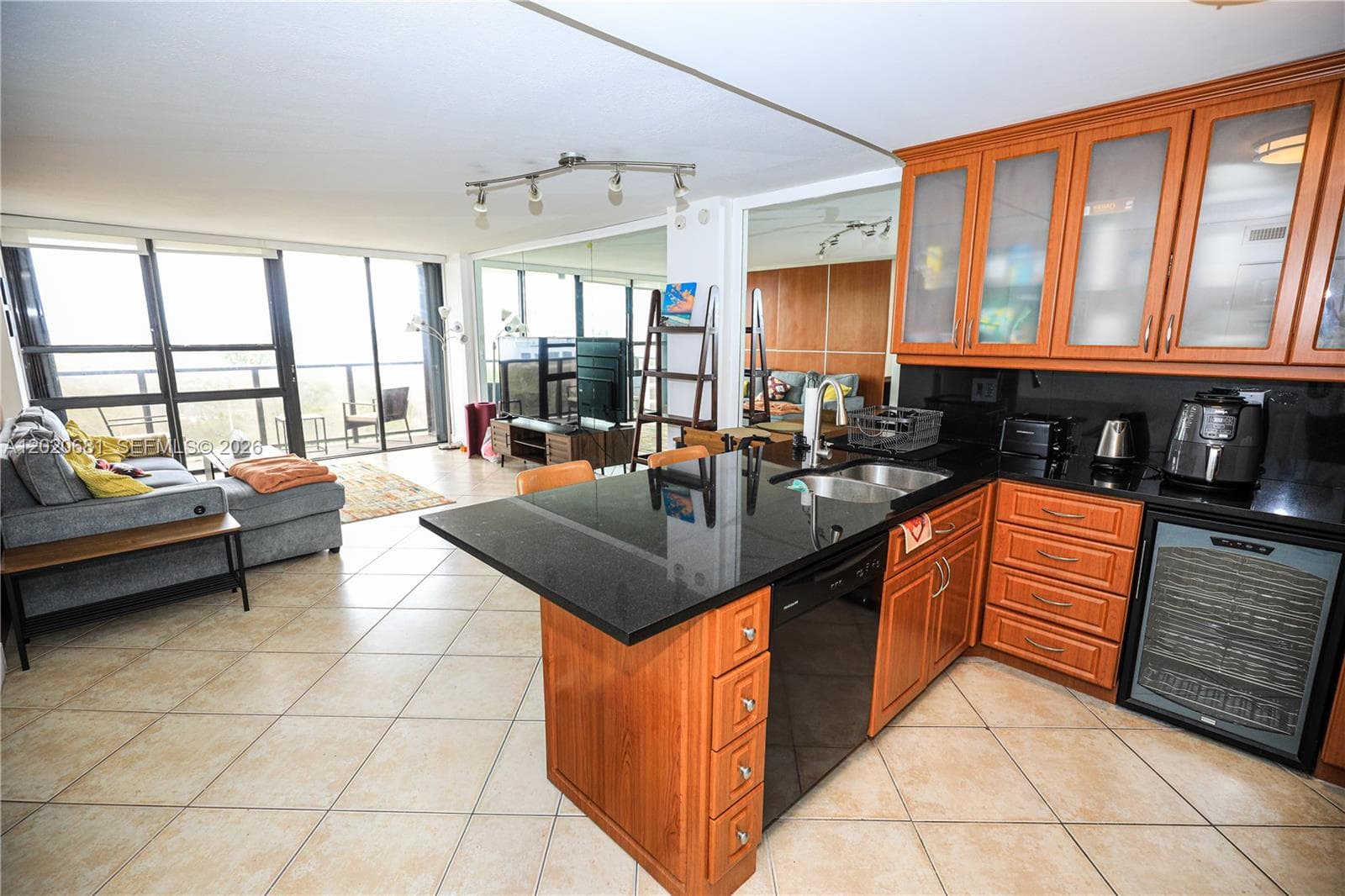 600 NE 36th St # 710, Miami FL 33137 — 7