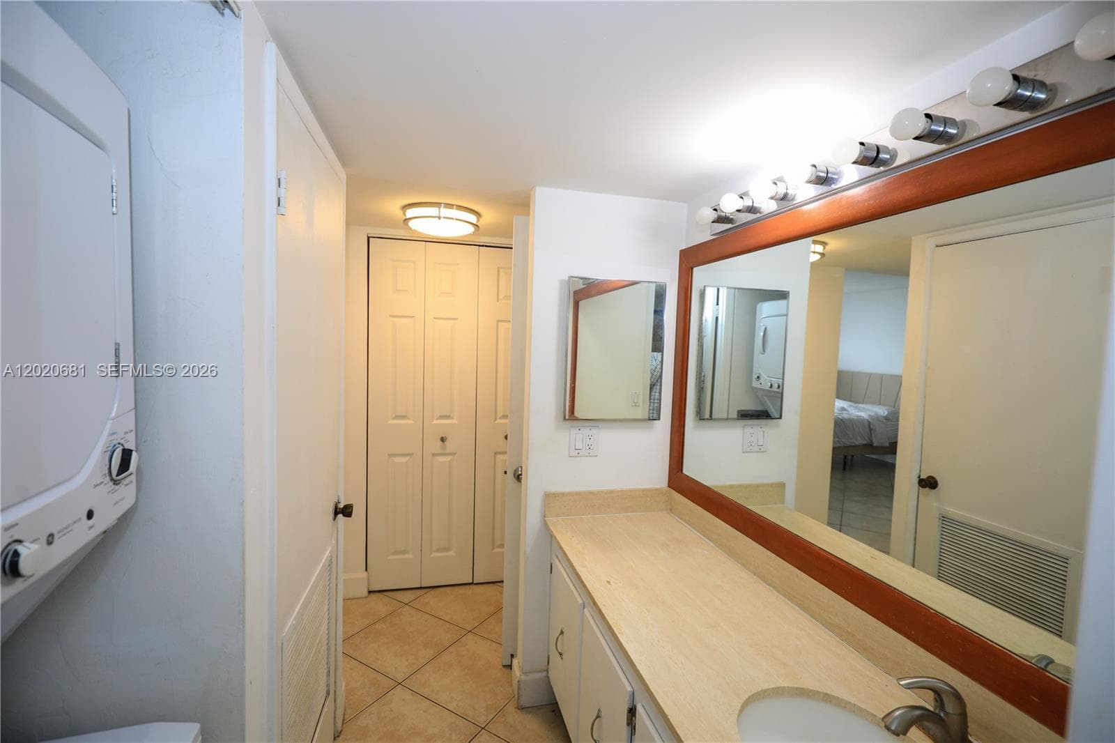 600 NE 36th St # 710, Miami FL 33137 — 19