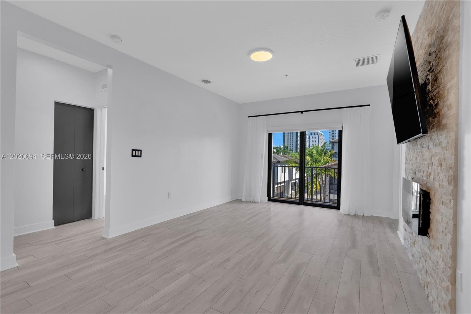 4740 NW 84th Ct # 38, Doral FL 33166 — 11