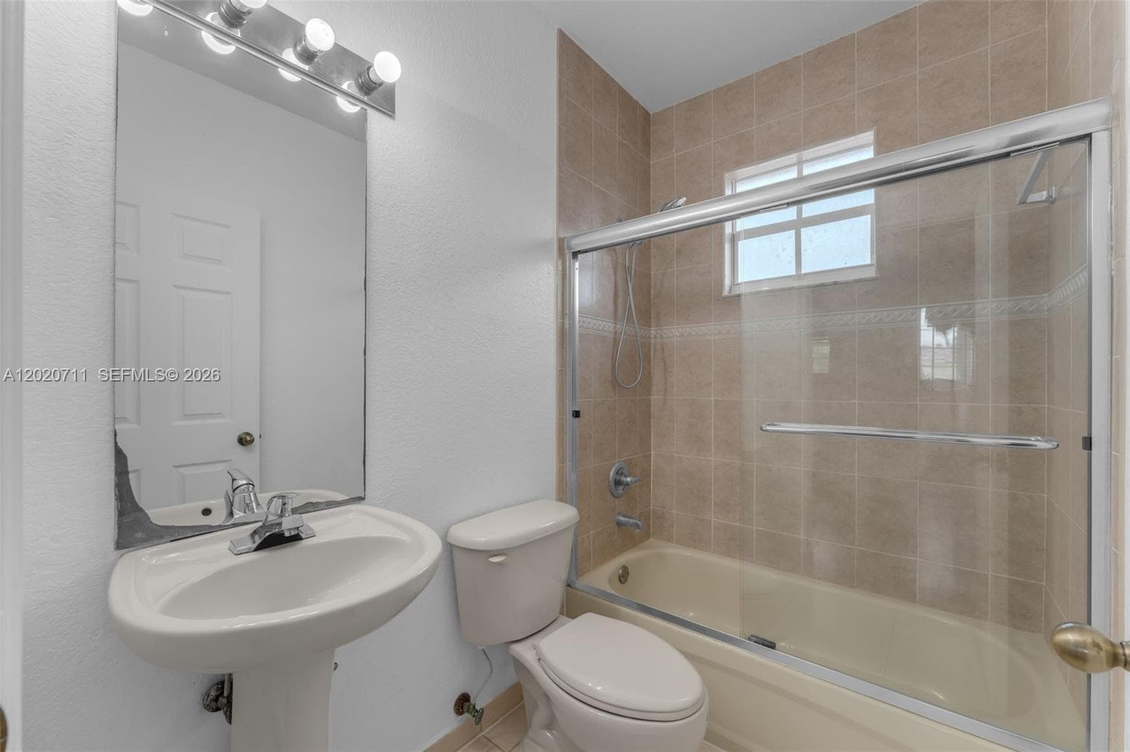 11318 NW 44th Ter, Doral FL 33178 — 17