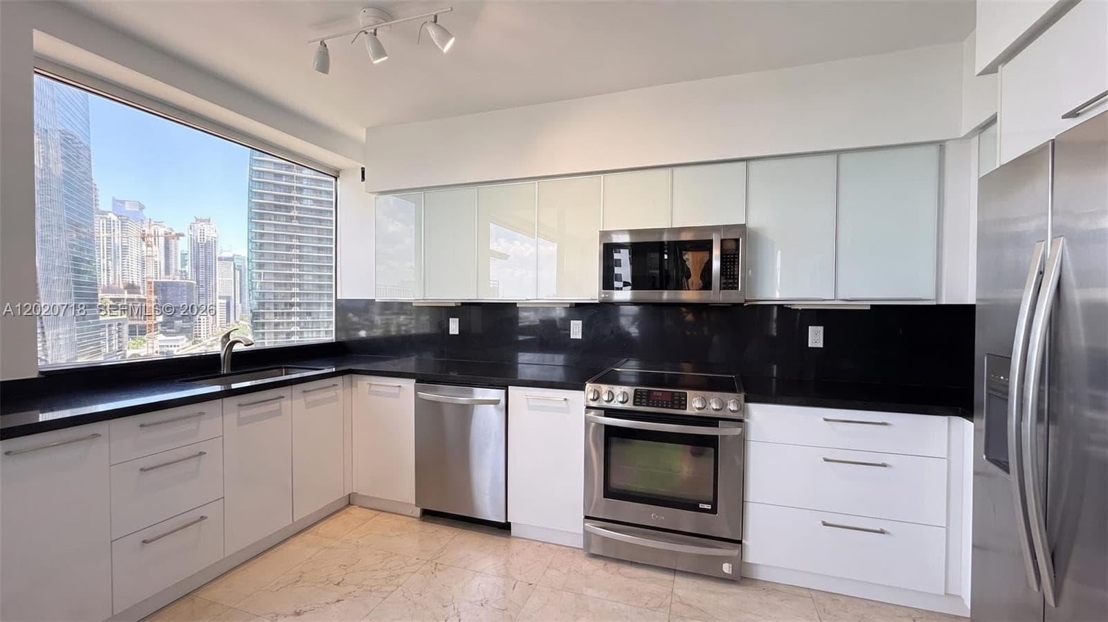 1541 Brickell Ave # A1801, Miami FL 33129 — 10