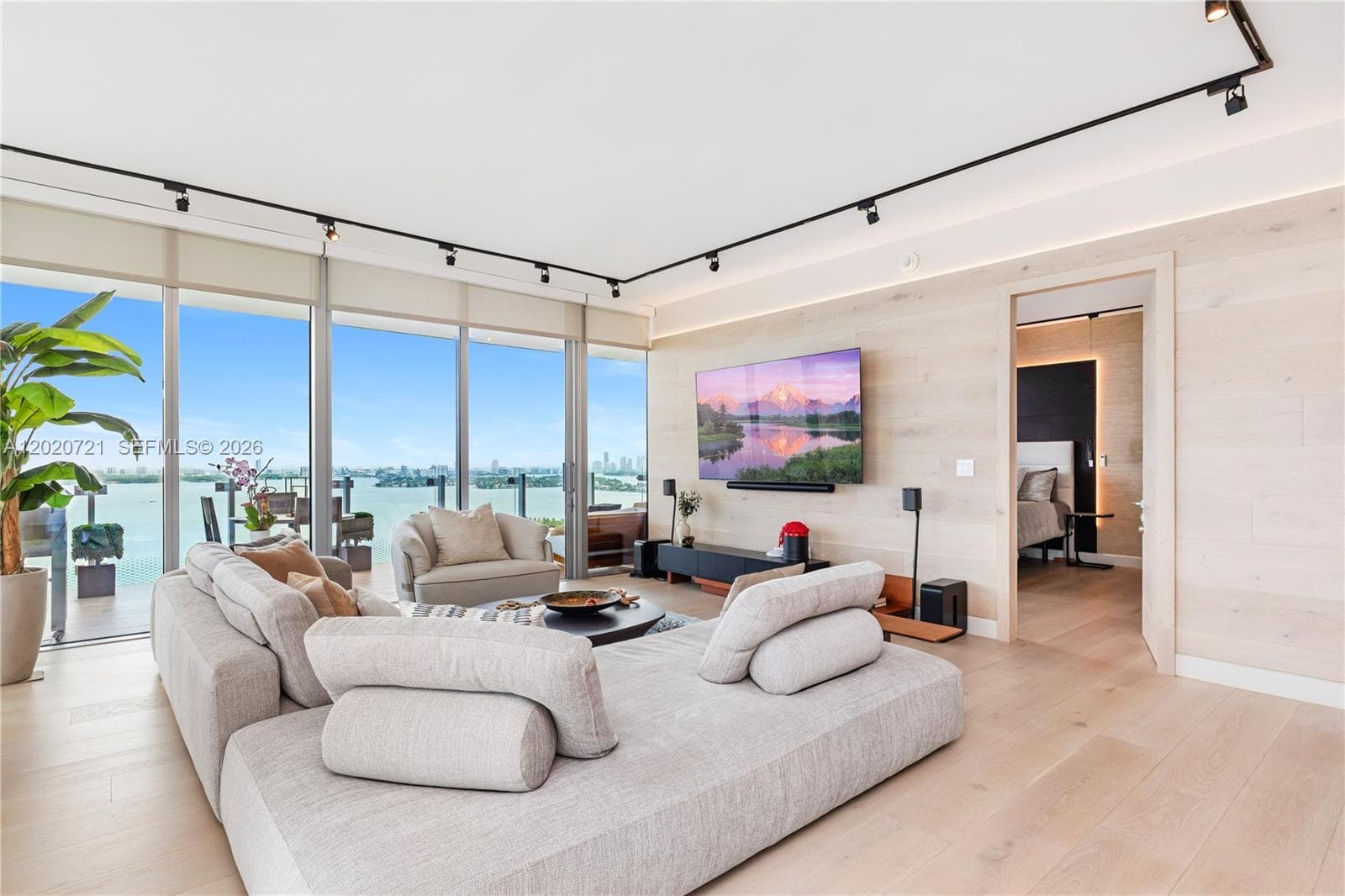 700 NE 26th Ter # 2901, Miami FL 33137 — 6