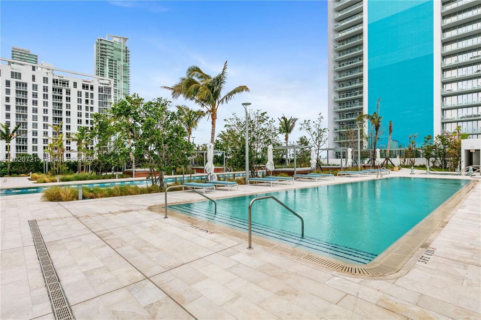 700 NE 26th Ter # 2901, Miami FL 33137 — 52