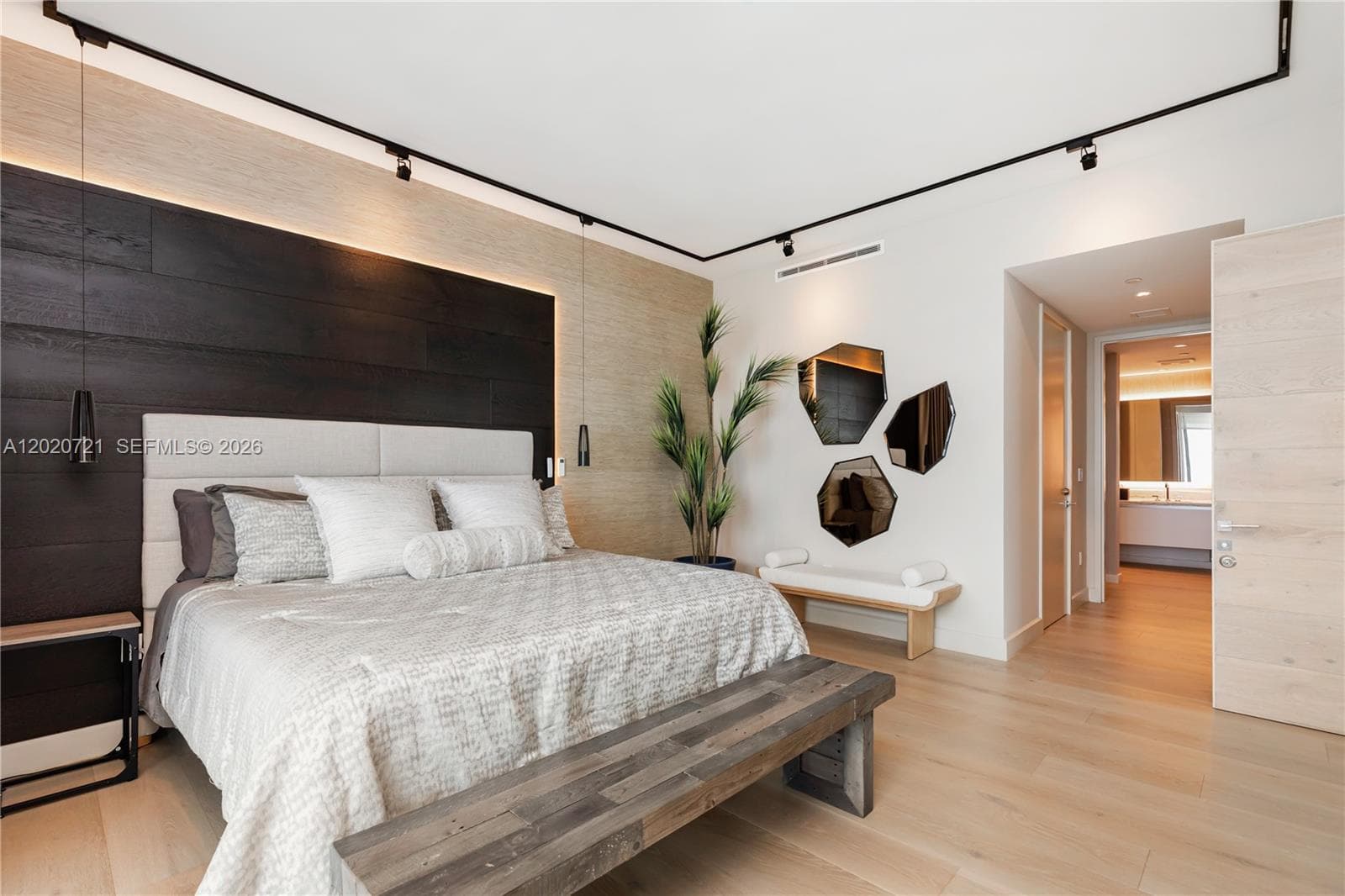 700 NE 26th Ter # 2901, Miami FL 33137 — 26