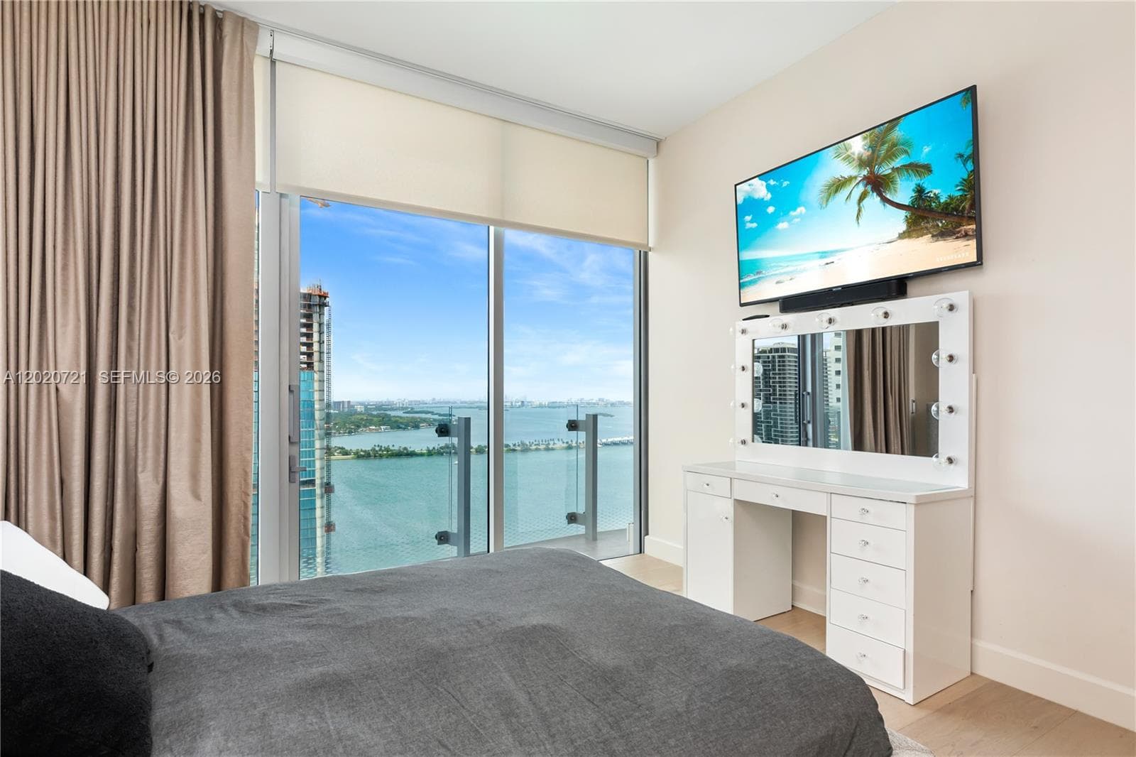 700 NE 26th Ter # 2901, Miami FL 33137 — 35