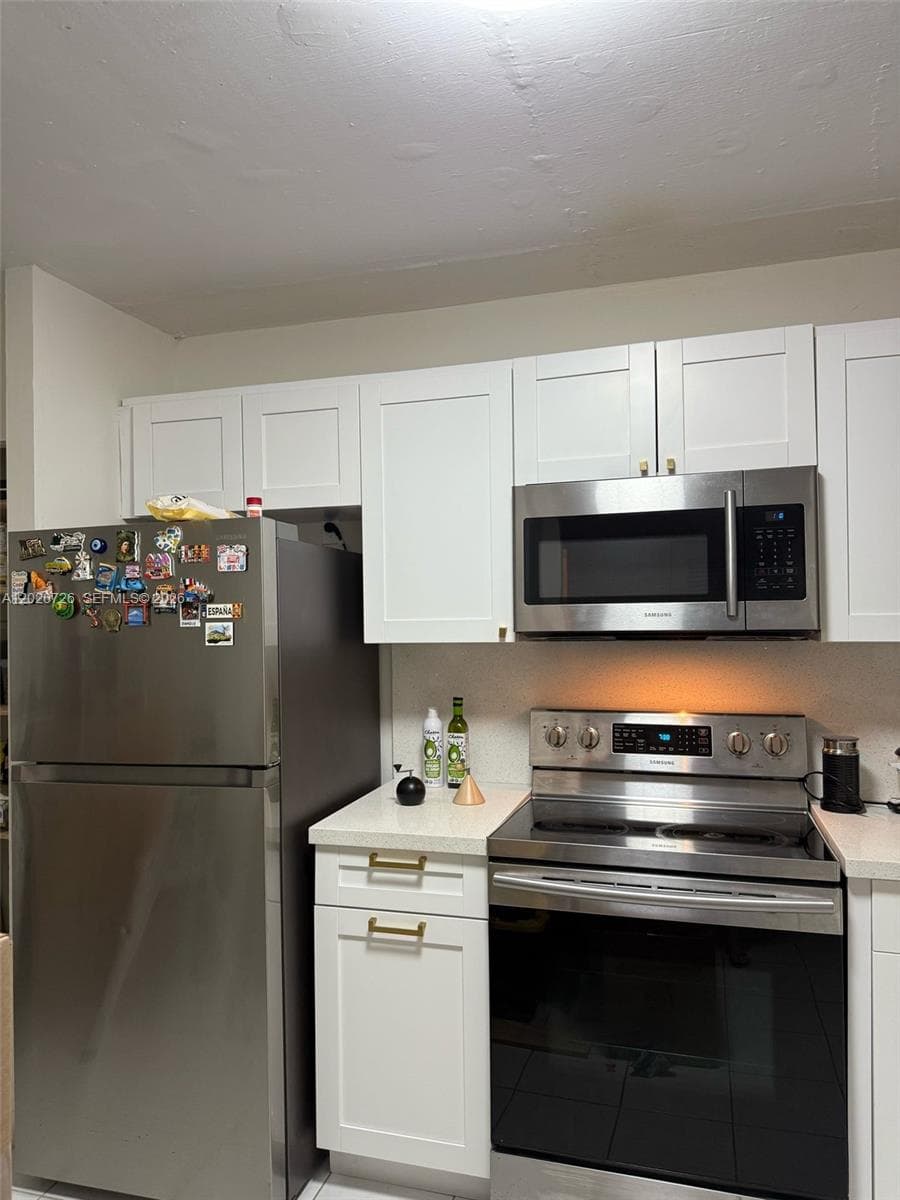 1770 NE 191st St # 1, Miami FL 33179 — 1