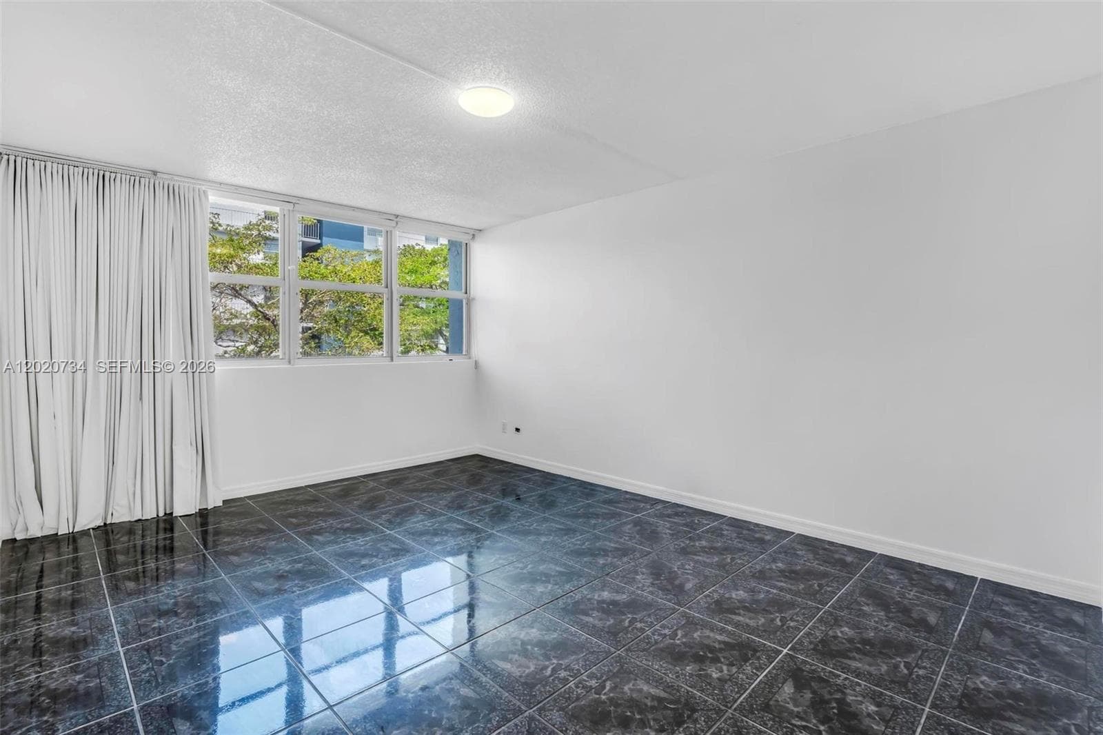 16558 NE 26th Ave # 3H, North Miami Beach FL 33160 — 7