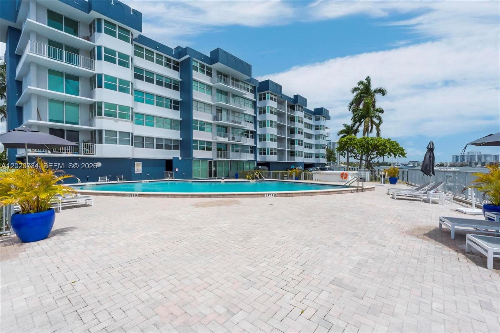 16558 NE 26th Ave # 3H, North Miami Beach FL 33160 — 37