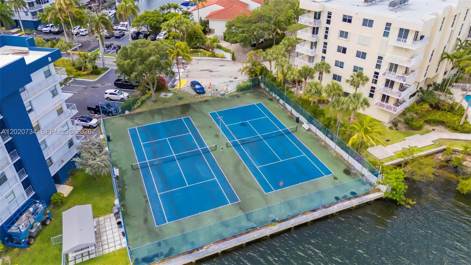 16558 NE 26th Ave # 3H, North Miami Beach FL 33160 — 40