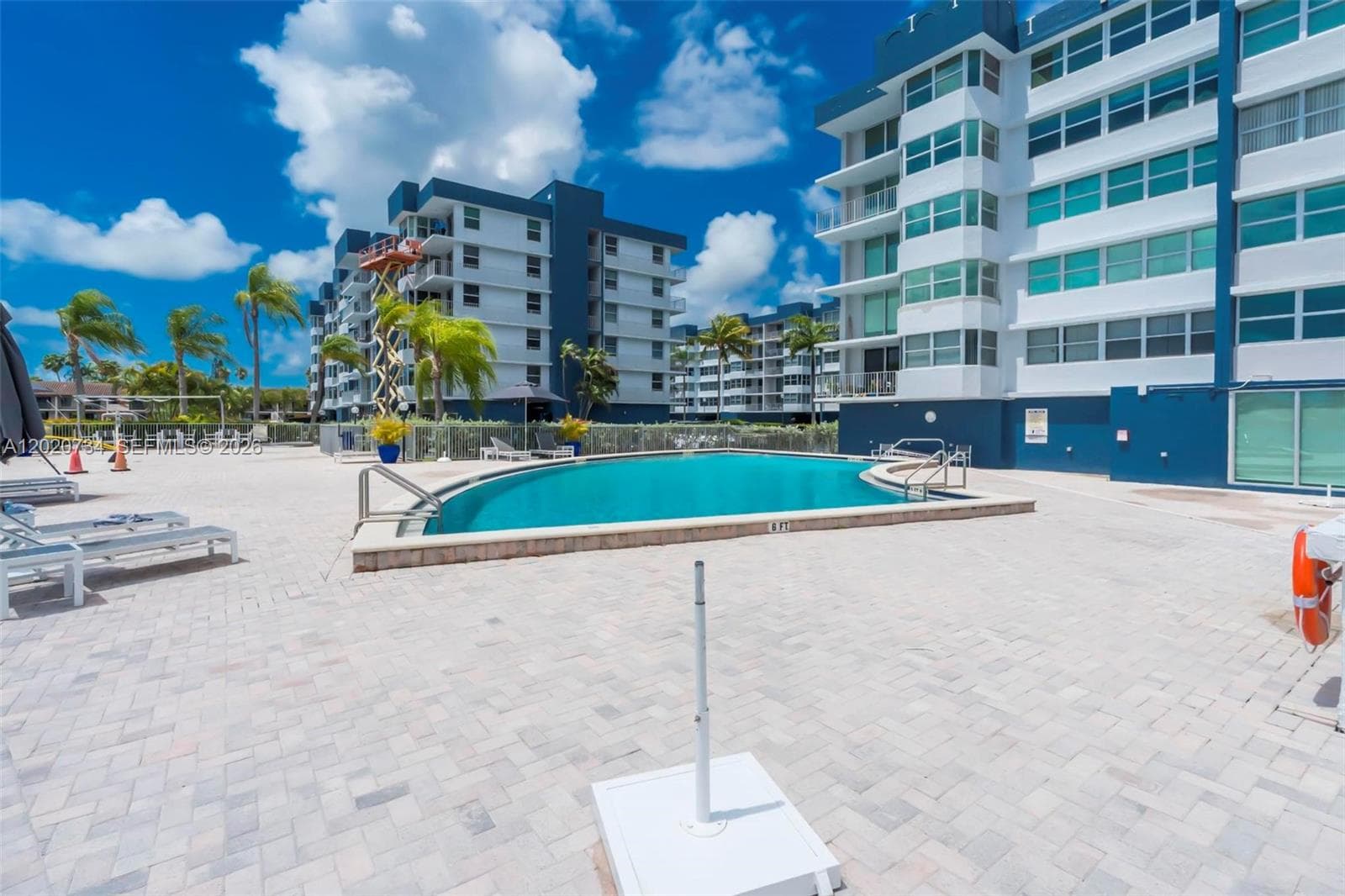 16558 NE 26th Ave # 3H, North Miami Beach FL 33160 — 25