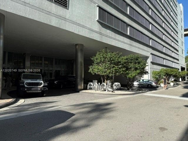 92 SW 3rd St # 1804, Miami FL 33130 — 2