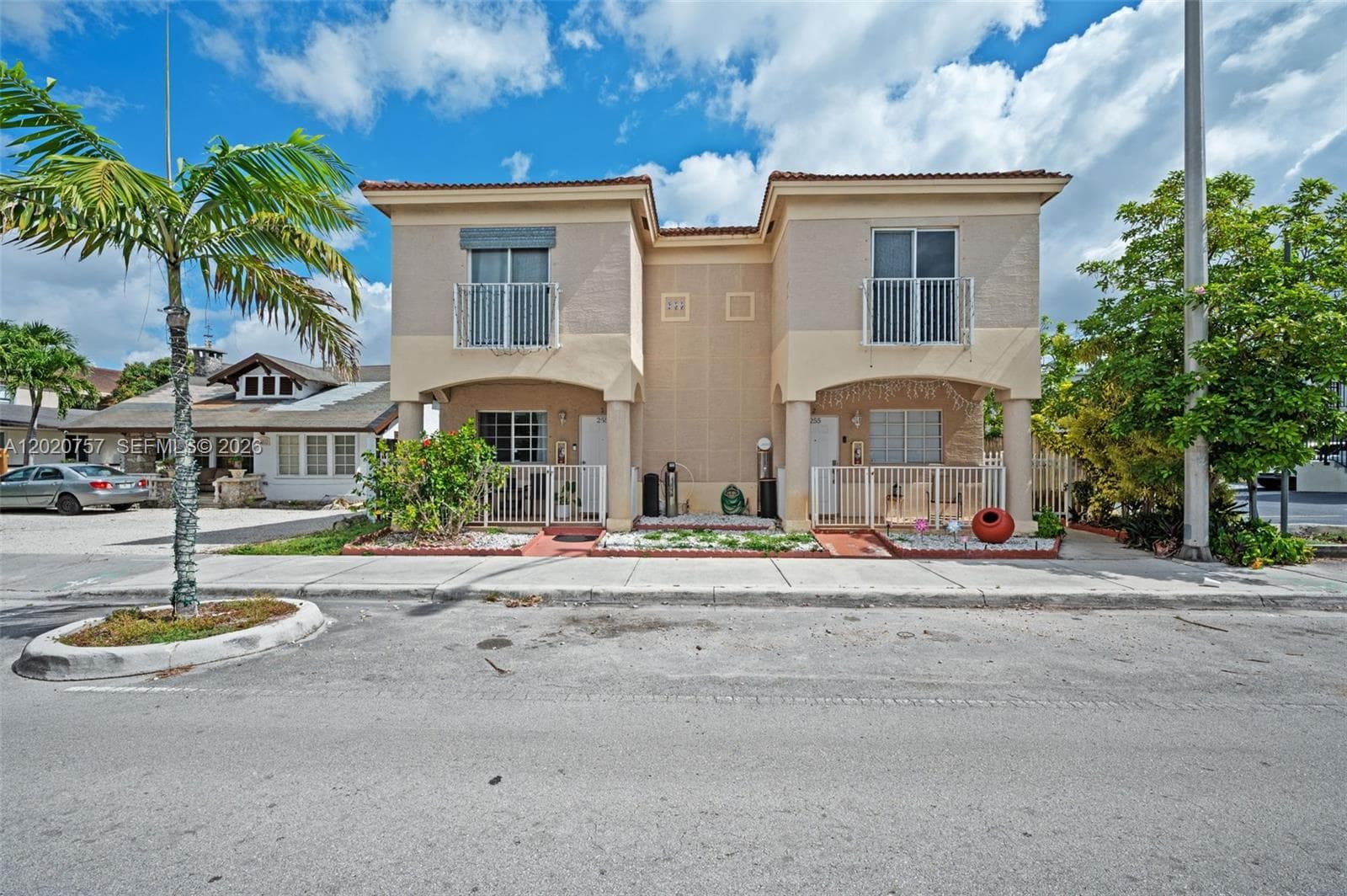 255 E 3rd St # 1, Hialeah FL 33010 — 1