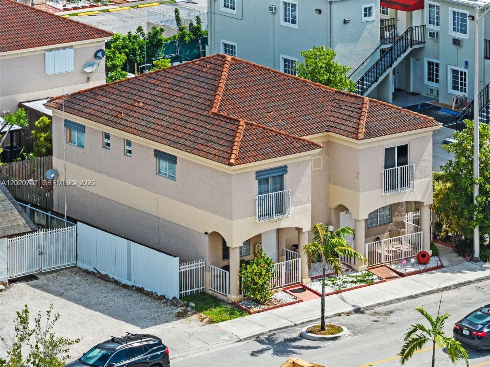 255 E 3rd St # 1, Hialeah FL 33010 — 35