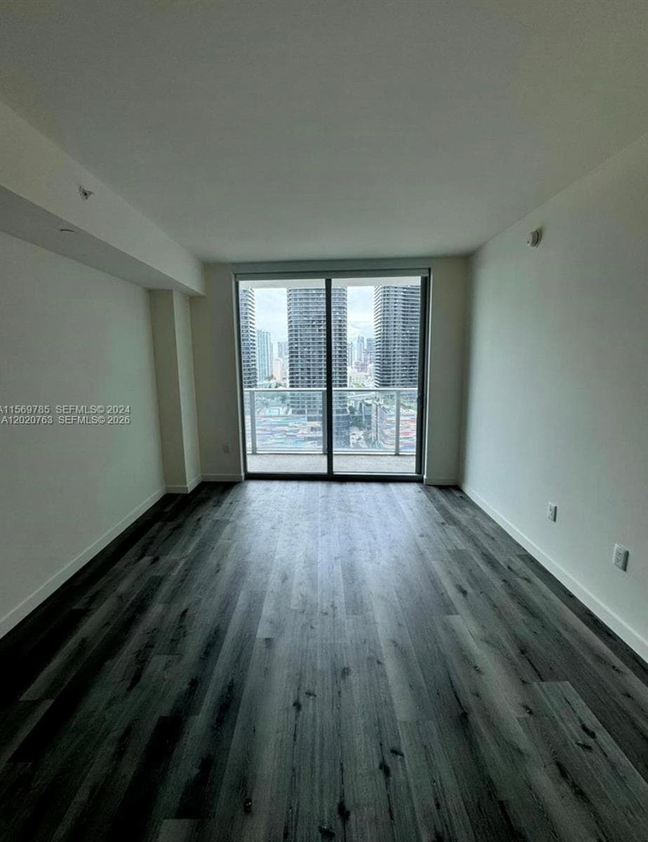 1100 S Miami Ave # 2409, Miami FL 33130 — 8