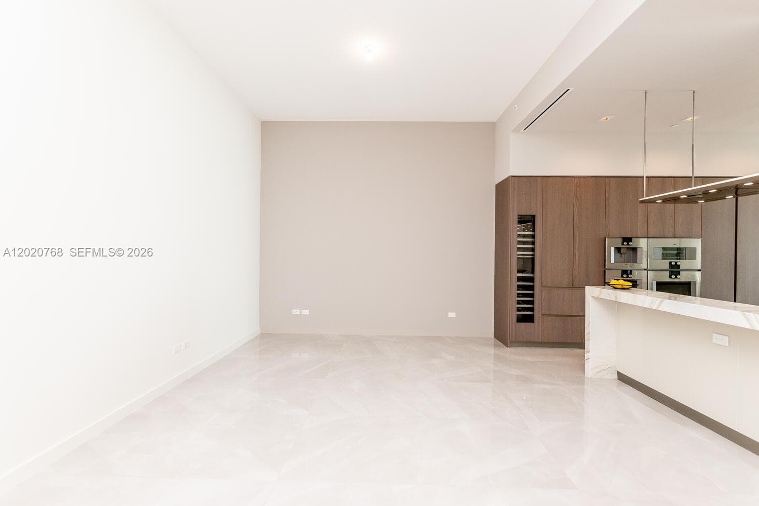18501 E Collins # 1503, Sunny Isles Beach FL 33160 — 17