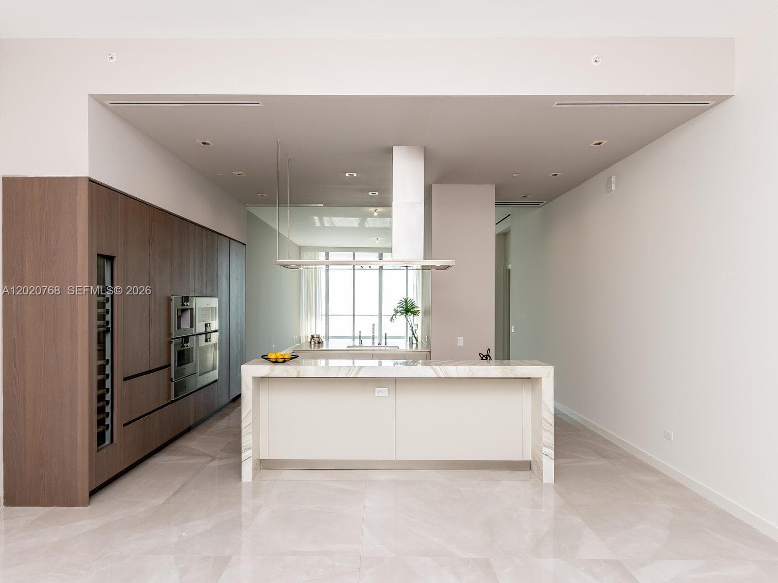 18501 E Collins # 1503, Sunny Isles Beach FL 33160 — 55