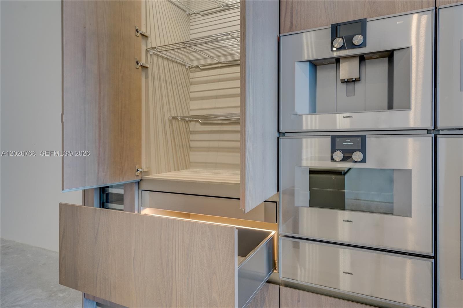 18501 E Collins # 1503, Sunny Isles Beach FL 33160 — 58