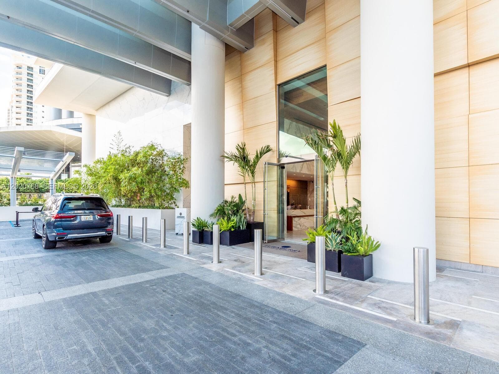 18501 E Collins # 1503, Sunny Isles Beach FL 33160 — 85