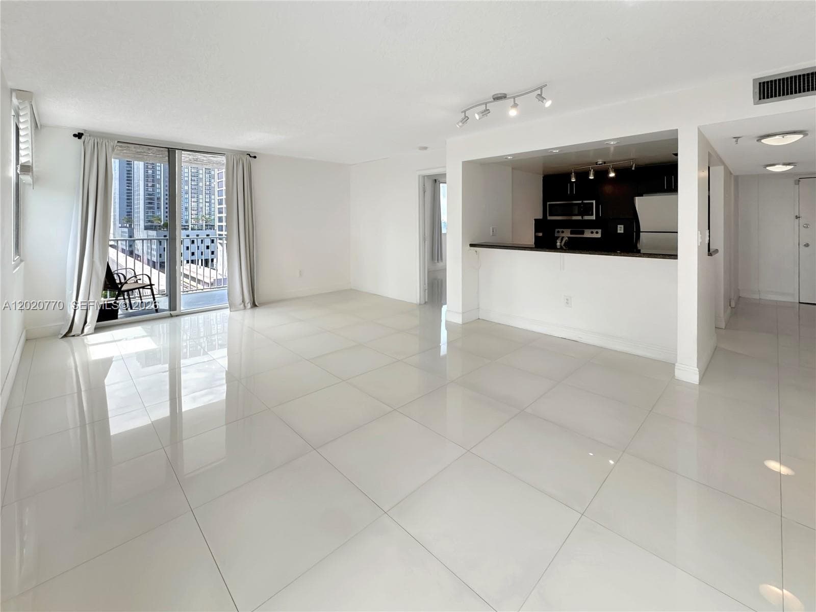 850 N Miami Ave # 1903, Miami FL 33136 — 6