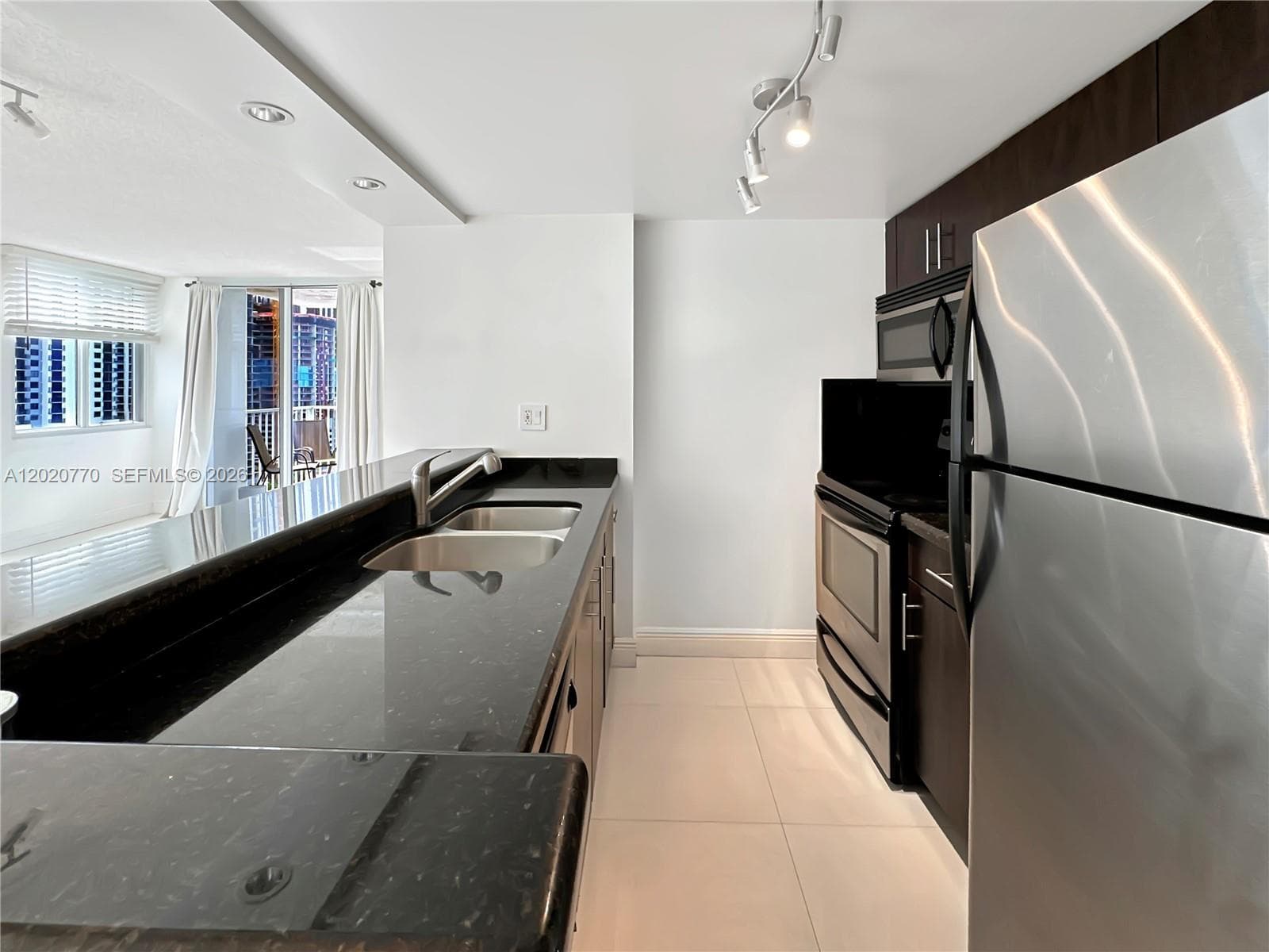 850 N Miami Ave # 1903, Miami FL 33136 — 7