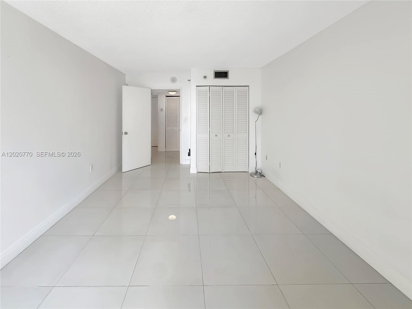 850 N Miami Ave # 1903, Miami FL 33136 — 24