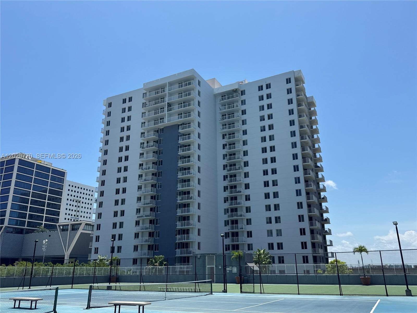 850 N Miami Ave # 1903, Miami FL 33136 — 34