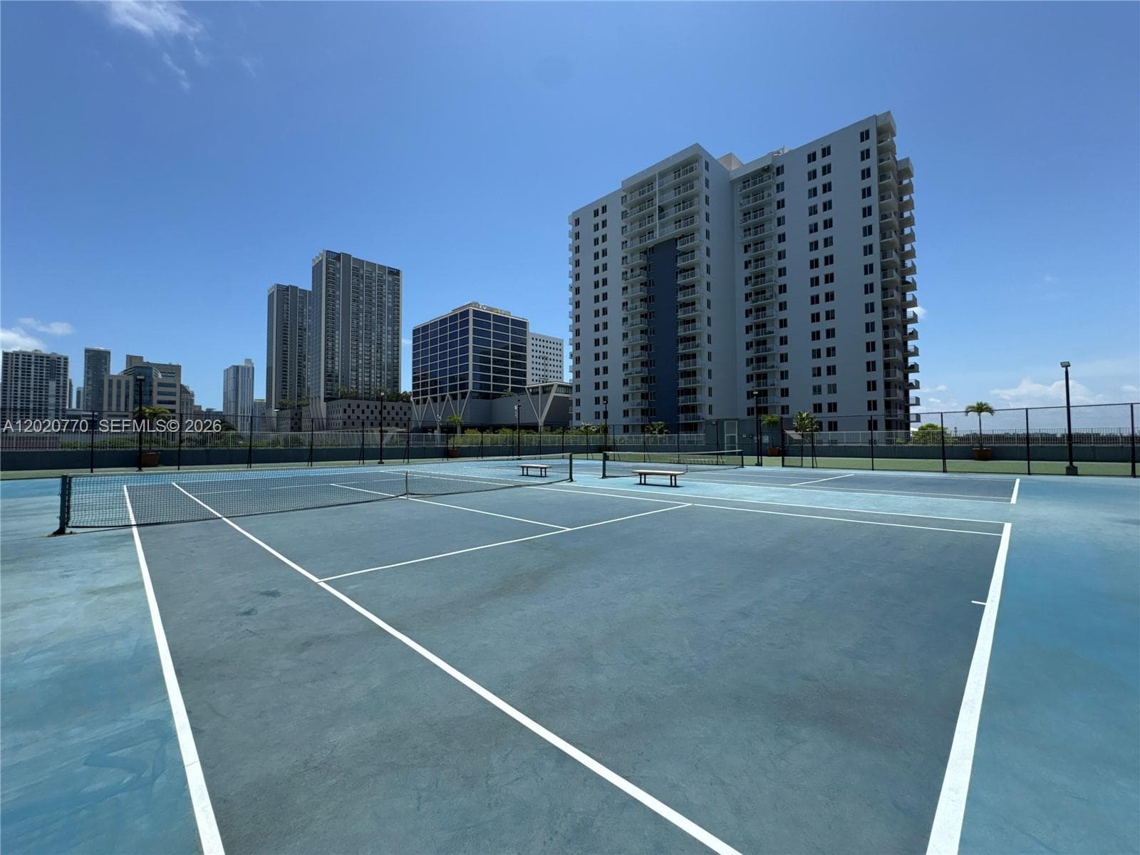 850 N Miami Ave # 1903, Miami FL 33136 — 33