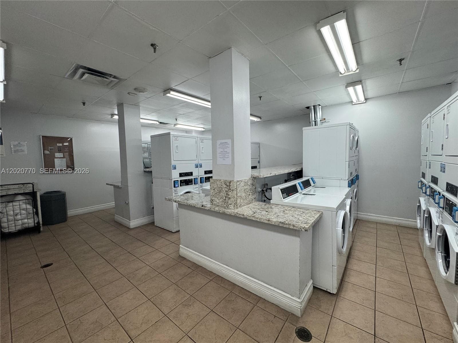 850 N Miami Ave # 1903, Miami FL 33136 — 45