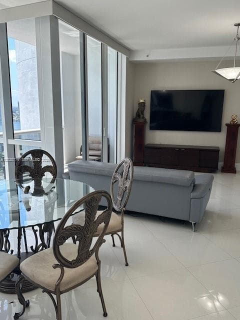 18201 Collins Ave # 3407, Sunny Isles Beach FL 33160 — 33