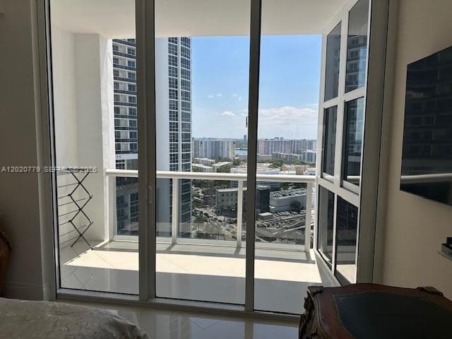 18201 Collins Ave # 3407, Sunny Isles Beach FL 33160 — 51