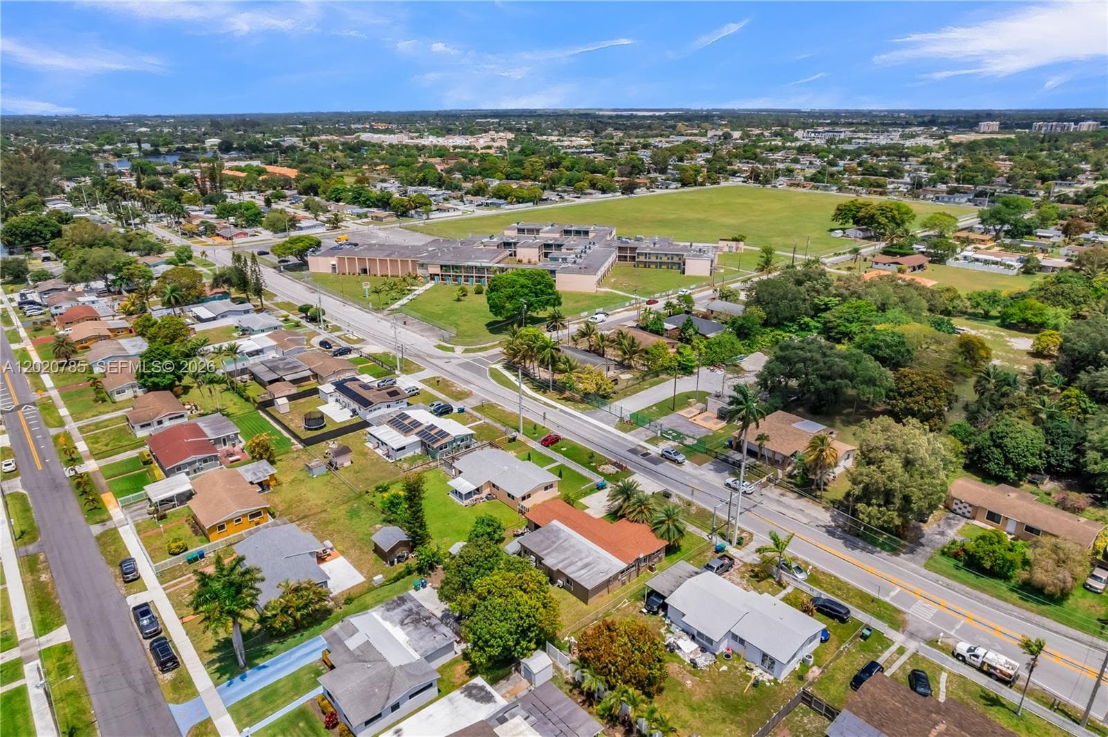 2240 NW 175th St, Miami Gardens FL 33056 — 36