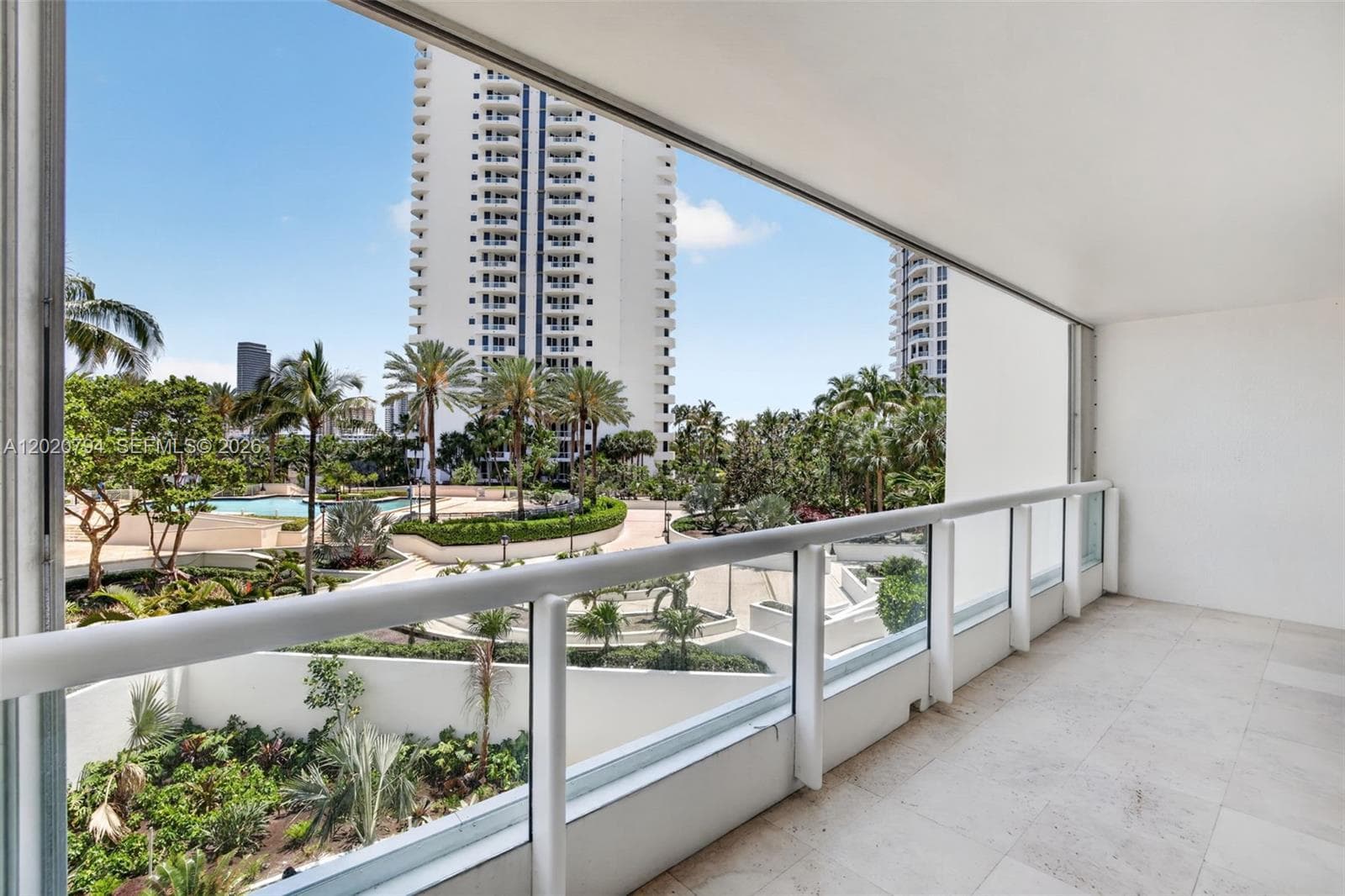 21205 Yacht Club Dr # 605, Aventura FL 33180 — 20